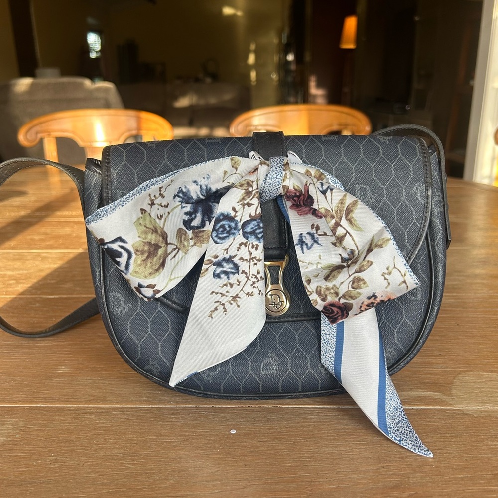 Vintage Dior Vanity lady dior linen crossbody bag
Navy. - Picture 9 of 10